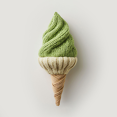 JPG 편집이미지 아이스크림 사람없음 장식 장난감 뜨개질 녹차 디지털합성 니트 수공예 소프트아이스크림 녹차아이스크림 핸드메이드 편집소스 편집실사 AI포토 AI콘텐츠 상의 디저트 취미 차_음료 공예 CG 파일형식