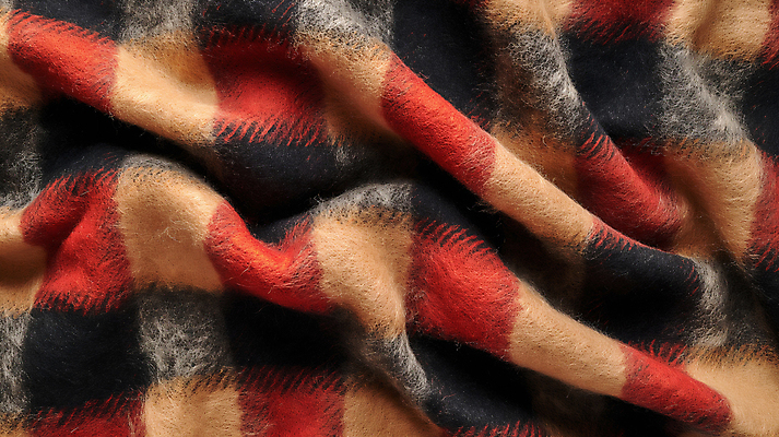 JPG 편집이미지 디자인 사람없음 빨간색 포근함 담요 질감 체크무늬 구김 텍스타일 패브릭 편집소스 편집실사 AI포토 AI콘텐츠 컬러 무늬 모션 직물 감각 공예 CG 파일형식