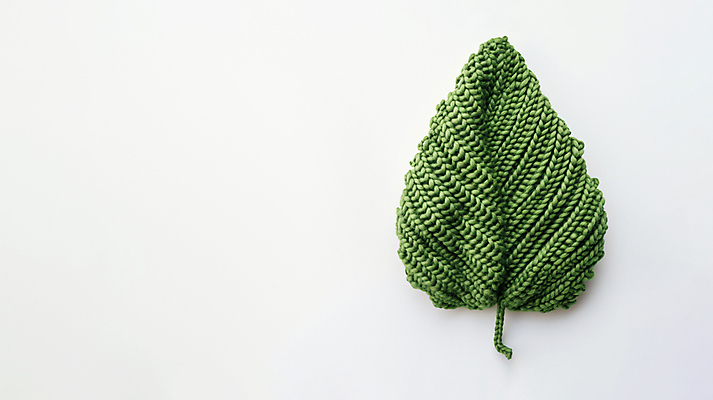 JPG 편집이미지 재질 나뭇잎 따뜻함 사람없음 초록색 뜨개질 털실 디지털합성 니트 질감 편집소스 편집실사 AI포토 AI콘텐츠 컬러 상의 잎 취미 실 CG 파일형식