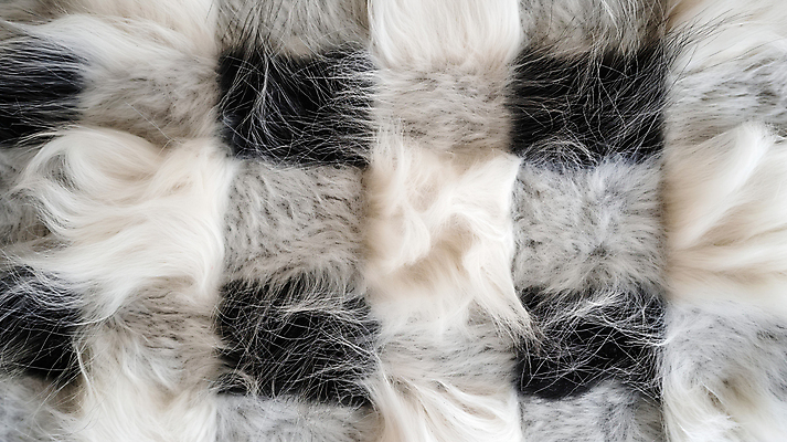 JPG 편집이미지 겨울 패턴 털 따뜻함 사람없음 회색 포근함 질감 체크무늬 편집실사 AI포토 AI콘텐츠 계절 컬러 무늬 감각 CG 파일형식