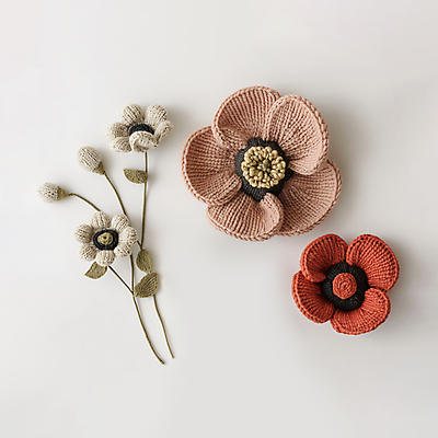 JPG 편집이미지 사람없음 장식 주황색 뜨개질 털실 디지털합성 양귀비 수공예 베이지색 핸드메이드 편집소스 편집실사 AI포토 AI콘텐츠 꽃 컬러 취미 실 공예 CG 파일형식