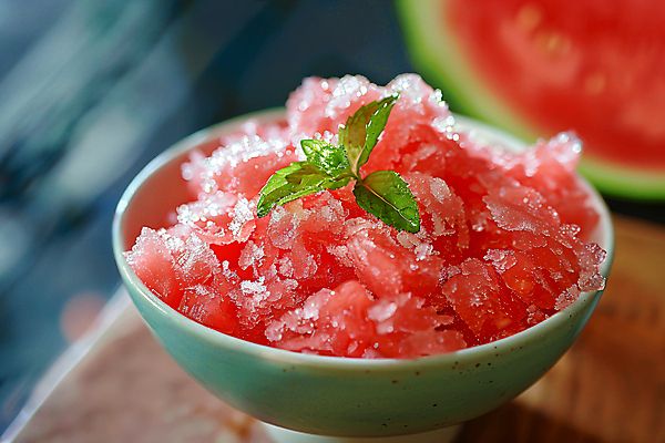 JPG 편집이미지 음식 디저트 여름음식 수박 사람없음 여름 디지털합성 과일빙수 제철 제철음식 편집실사 AI포토 AI콘텐츠 계절 과일 CG 빙수 파일형식 여름_계절