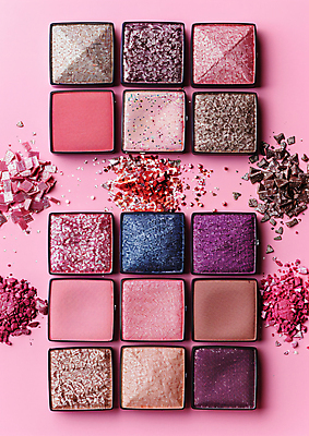 JPG 편집이미지 사람없음 반짝임 컬러풀 뷰티 화장용품 화려 아이섀도 편집실사 AI포토 AI콘텐츠 컬러 컨셉 모션 화장품 미용용품 CG 파일형식