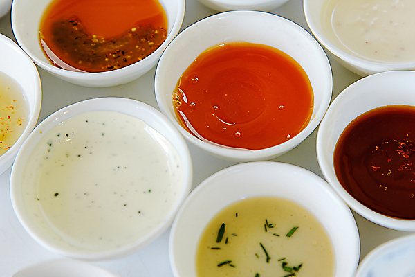 JPG 편집이미지 음식 사람없음 양념 소스 디지털합성 소스그릇 편집실사 AI포토 AI콘텐츠 그릇 CG 파일형식