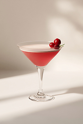 JPG 편집이미지 열매 그림자 사람없음 빨간색 햇빛 칵테일 체리 칵테일잔 편집실사 AI포토 AI콘텐츠 식물 컬러 술잔 과일 주류 태양 CG 파일형식