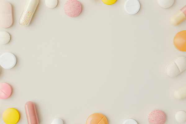 JPG 편집이미지 의학 사람없음 알약 테두리 비타민 베이지색 영양제 치료제 카피스페이스 편집실사 AI포토 AI콘텐츠 컬러 약 공백 CG 영양소 파일형식