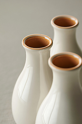 JPG 편집이미지 사람없음 흰색 도자기 작업실 도자기공예 디지털합성 광 핸드메이드 편집실사 AI포토 AI콘텐츠 컬러 공예 CG 파일형식