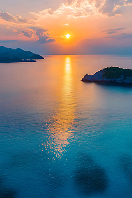 JPG 편집이미지 섬 자연 풍경 사람없음 태양 일출 새벽 디지털합성 다도해 편집실사 AI포토 AI콘텐츠 자연요소 바다 노을 CG 생태계 파일형식