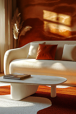 JPG 편집이미지 라이프스타일 가구 쿠션 창문 탁자 휴식 주택 실내 사람없음 인테리어 소파 햇빛 갈색 카펫 공간 디지털합성 오브젝트 힐링 홈퍼니싱 편집실사 AI포토 AI콘텐츠 디자인 컬러 생활용품 컨셉 의자 내부 건물 생활 태양 CG 파일형식