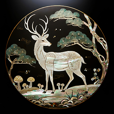 JPG 편집이미지 전통 조각 자연 사슴 사람없음 검은색 소나무 공예 송이버섯 십장생 자개 편집실사 AI포토 AI콘텐츠 나무 컬러 포유류 취미 버섯 CG 생태계 전통공예 파일형식