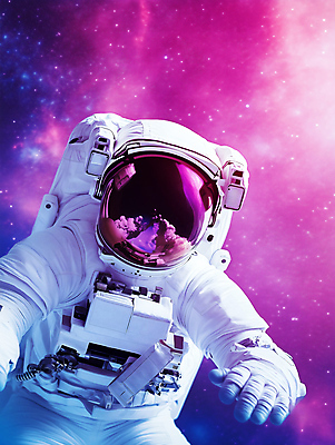 JPG 편집이미지 응시 분홍색 여행 한명 사람 성인 앞모습 반짝임 반사 우주 보라색 우주비행사 신비 우주복 우주여행 은하 몽환 편집실사 AI컴퓨터그래픽 AI콘텐츠 1 시선 옷 뷰포인트 컬러 컨셉 모션 CG 파일형식
