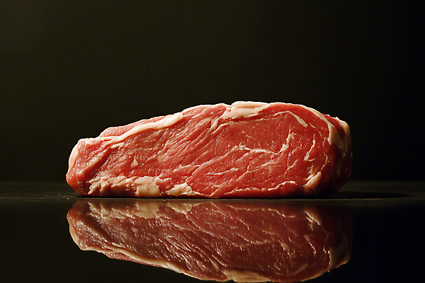 JPG 편집이미지 식재료 생고기 사람없음 반사 소고기 신선 편집실사 AI포토 AI콘텐츠 육류 CG 파일형식