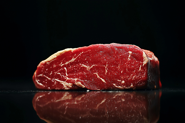 JPG 편집이미지 식재료 생고기 사람없음 반사 소고기 신선 편집실사 AI포토 AI콘텐츠 육류 CG 파일형식