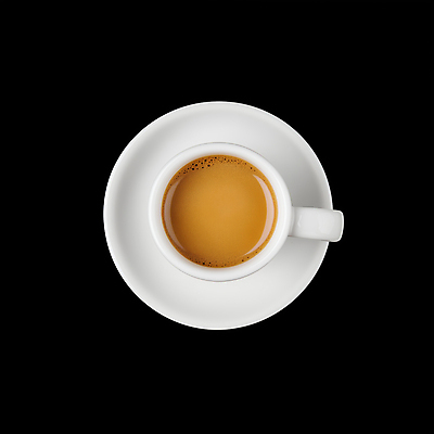 JPG 편집이미지 커피 한잔 그림자 사람없음 검은색 커피잔 컵받침 감성 에스프레소 편집실사 AI포토 AI콘텐츠 1 음료 컬러 컨셉 잔 받침대 CG 파일형식