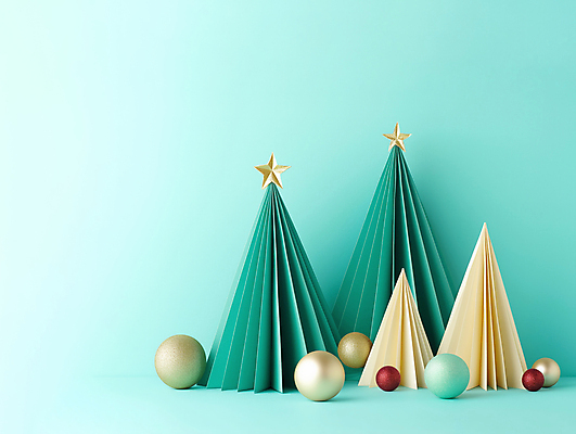 JPG 편집이미지 종이 하늘색 크리스마스장식 크리스마스 사람없음 장식 크리스마스트리 페이퍼아트 디지털합성 별장식 오너먼트 카피스페이스 편집소스 편집실사 AI포토 AI콘텐츠 기념일 별 파란색 공백 CG 파일형식