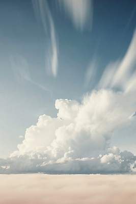 JPG 구름 편집이미지 자연 하늘 풍경 사람없음 파란색 편안함 감성 편집실사 AI포토 AI콘텐츠 자연요소 컬러 컨셉 감각 CG 생태계 파일형식