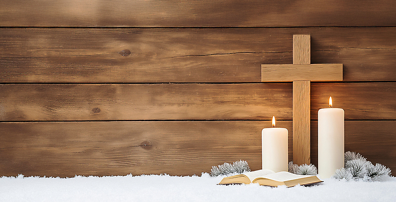 JPG 편집이미지 기독교 십자가 겨울 촛불 사람없음 갈색 성경 천주교 눈 솔잎 나무십자가 카피스페이스 편집실사 AI포토 AI콘텐츠 자연요소 계절 종교 컬러 잎 초 종교용품 날씨 공백 CG 파일형식