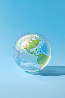 JPG 편집이미지 지구 하늘색 그림자 사람없음 모형 깨끗함 원형 디지털합성 유리구슬 편집실사 AI컴퓨터그래픽 AI콘텐츠 도형 컨셉 유리 파란색 구슬 CG 파일형식