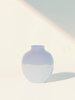 JPG 전통 예술 일러스트 조명 그림자 사람없음 빛 도자기 도자기공예 국내일러스트 AI일러스트 AI콘텐츠 공예 파일형식