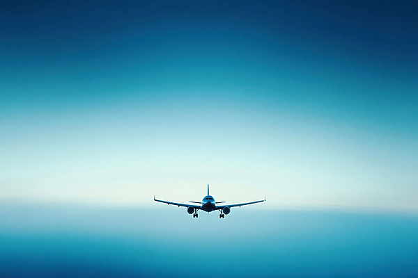 JPG 편집이미지 행복 여행 하늘 비행기 사람없음 파란색 수평선 편집실사 감정 컬러 항공교통 대중교통 CG 파일형식