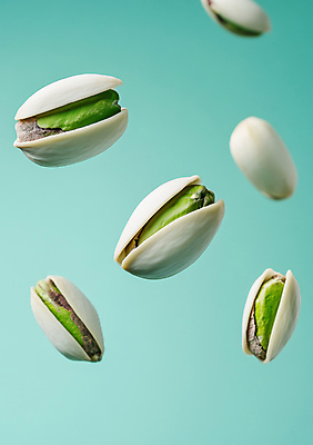 JPG 편집이미지 사람없음 껍질 민트색 피스타치오 편집실사 AI포토 AI콘텐츠 컬러 견과류 CG 파일형식