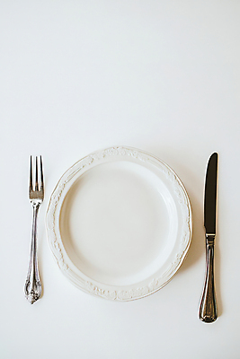 JPG 편집이미지 접시 포크 사람없음 나이프 심플 편집실사 AI포토 AI콘텐츠 식기 칼 CG 파일형식