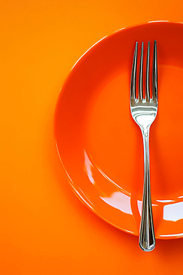 JPG 편집이미지 접시 포크 사람없음 주황색 심플 편집실사 AI포토 AI콘텐츠 식기 컬러 CG 파일형식