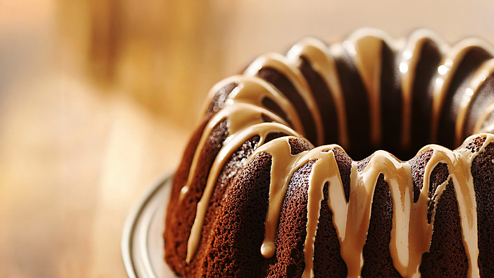 JPG 편집이미지 디저트 사람없음 달콤 제빵 초코케이크 땅콩버터 편집실사 2025트렌드 모카무스 AI포토 AI콘텐츠 음식 유행 제과제빵 케이크 맛 CG 파일형식 2025년 트렌드컬러 스프레드_음식