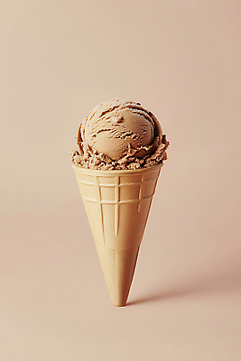 JPG 편집이미지 사람없음 갈색 아이스크림콘 초코맛 초코아이스크림 편집실사 2025트렌드 모카무스 AI포토 AI콘텐츠 컬러 아이스크림 유행 초콜릿 맛 CG 콘 파일형식 2025년 트렌드컬러