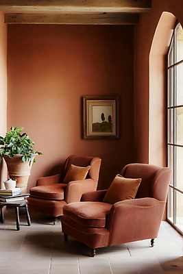 JPG 식물 편집이미지 화분 액자 쿠션 실내 사람없음 인테리어 소파 햇빛 갈색 창틀 책더미 편집실사 2025트렌드 모카무스 AI포토 AI콘텐츠 디자인 컬러 의자 창문 내부 책 태양 유행 CG 무더기 파일형식 2025년 트렌드컬러