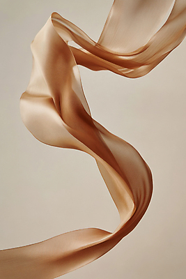 JPG 편집이미지 리본 곡선 사람없음 천 디지털합성 편집실사 2025트렌드 모카무스 AI포토 AI콘텐츠 선 유행 직물 CG 파일형식 2025년 트렌드컬러