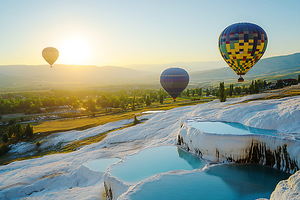 JPG 나무 편집이미지 해외풍경 해외여행 자연 휴식 산 사람없음 물 온천 열기구 숲 계단식 파묵칼레 편집실사 AI포토 AI콘텐츠 자연요소 식물 해외 여행 컨셉 항공교통 풍경 스파 CG 생태계 파일형식 튀르키예