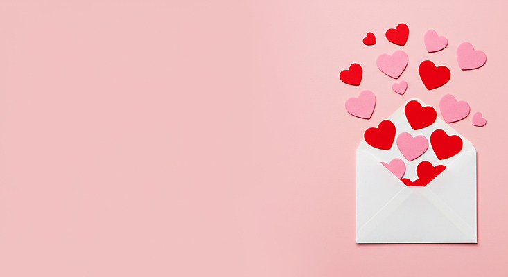 JPG 편집이미지 행복 분홍색 편지봉투 사랑 사람없음 하트 카피스페이스 편집실사 AI포토 AI콘텐츠 모양 감정 컬러 봉투 공백 편지 CG 파일형식