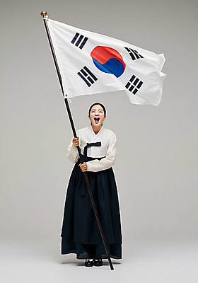 JPG 전신 편집이미지 여자 한명 들기 성인 외침 깃발 태극기 삼일절 깃대 기수 광복절 여자한복 투쟁 의료성형뷰티 성인여자한명만 편집실사 AI인물포토 AI콘텐츠 1 모션 사람 공휴일 소리 국기 한복 국경일 CG 여자한명만 성인여자만 파일형식 AI포토