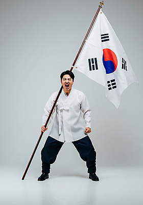JPG 전신 편집이미지 남자 한명 들기 성인 외침 깃발 태극기 삼일절 깃대 기수 광복절 남자한복 투쟁 의료성형뷰티 성인남자한명만 편집실사 AI인물포토 AI콘텐츠 1 모션 사람 공휴일 소리 국기 한복 국경일 CG 남자한명만 성인남자만 파일형식 AI포토