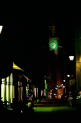 포토 JPG 주간 해외 건축물 유럽 길 외국문화 야경 가로등 거리 거리풍경 사람없음 야외 건물 관광지 도시 오스트리아 시계탑 오스트리아문화 잘츠부르크 국내포토 자연요소 공공시설 건축 나라 문화 여행 풍경 탑 야간 서양문화 파일형식 풍경_경치