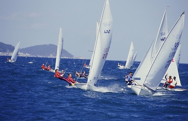 포토 JPG 주간 스포츠용품 스포츠 바다 올림픽 요트 하계올림픽 경기 여러명 야외 여름 레포츠 운송업 윈드서핑 수상스포츠 요트경기 선박 국내포토 자연요소 계절 산업 다수 수상교통 배_교통 레저 사람 오브젝트 파일형식