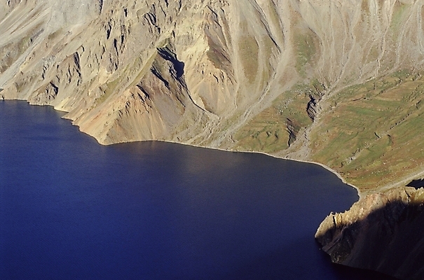 포토 JPG 주간 자연 산 풍경 사람없음 야외 백두산 천지 국내포토 자연요소 생태계 파일형식