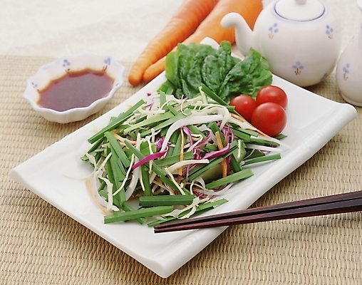 포토 JPG 스튜디오촬영 한국문화 한식 음식 채소 한국 사람없음 샐러드 부추 무침 생채 국내포토 동양문화 아시아 실내 파일형식