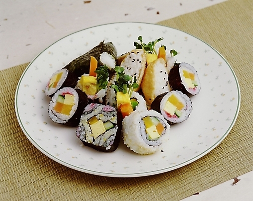 포토 JPG 스튜디오촬영 음식 사람없음 김초밥 유부초밥 삼각김밥 일본음식 국내포토 실내 초밥 김밥 파일형식 내부