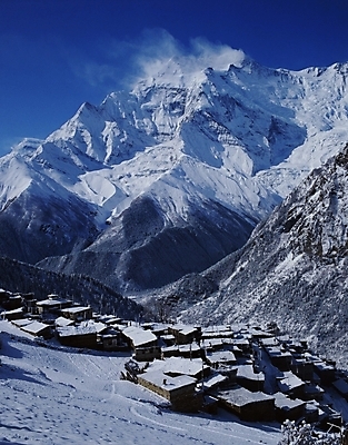 포토 JPG 주간 해외 사계절 계절 아시아 외국문화 겨울 자연 산 주택 풍경 사람없음 야외 관광지 마을 인도 국내포토 자연요소 나라 문화 여행 건물 생태계 파일형식