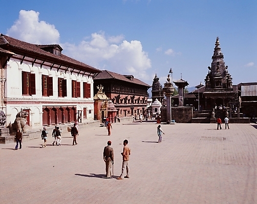 포토 JPG 주간 해외 시설물 건축물 건축 아시아 외국문화 고건축 해외건축 거리 사람 풍경 야외 건물 관광지 동양건축 사찰 사원 보행자 인도 인도문화 인도건축 국내포토 자연요소 동양문화 나라 문화 여행 비즈니스 종교건축 인도_나라 파일형식 동양