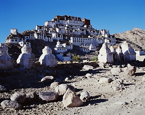 포토 JPG 주간 해외 시설물 건축 아시아 외국문화 고건축 해외건축 자연 산 주택 풍경 사람없음 야외 강 네팔 네팔문화 국내포토 자연요소 동양문화 건축물 나라 문화 건물 생태계 파일형식