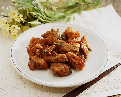 포토 JPG 스튜디오촬영 음식 서양음식 사람없음 중식 치킨 닭 깐풍기 국내포토 조류 실내 닭고기요리 파일형식