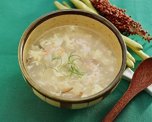 포토 JPG 스튜디오촬영 사람없음 중식 계란국 달걀탕 초록배경 국내포토 음식 백그라운드 실내 초록색 탕 국 파일형식