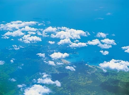 포토 JPG 주간 구름 바다 배경화면 백그라운드 자연 하늘 산 풍경 사람없음 야외 하이앵글 산등성이 항공촬영 국내포토 자연요소 뷰포인트 생태계 파일형식