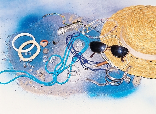 포토 JPG 주간 모자 잡화 여행 목걸이 장신구 팔찌 휴가 사람없음 선글라스 보석 오브젝트 여행용품 대서 국내포토 자연요소 안경 광석 절기 파일형식