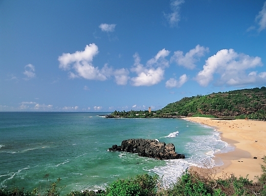 포토 JPG 주간 구름 파도 바다 섬 배경화면 백그라운드 자연 하늘 풍경 해변 사람없음 야외 모래사장 국내포토 자연요소 생태계 파일형식