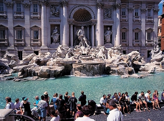 포토 JPG 주간 외국인 해외풍경 건축물 건축 여행 해외건축 휴가 사람 풍경 야외 건물 관광지 여행객 군중 국내포토 자연요소 해외 인종 파일형식