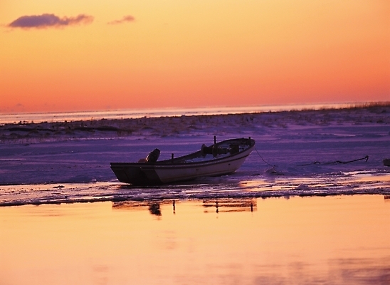포토 JPG 주간 구름 파도 바다 배경화면 백그라운드 자연 하늘 풍경 사람없음 야외 일출 노을 일몰 선박 국내포토 자연요소 수상교통 생태계 파일형식